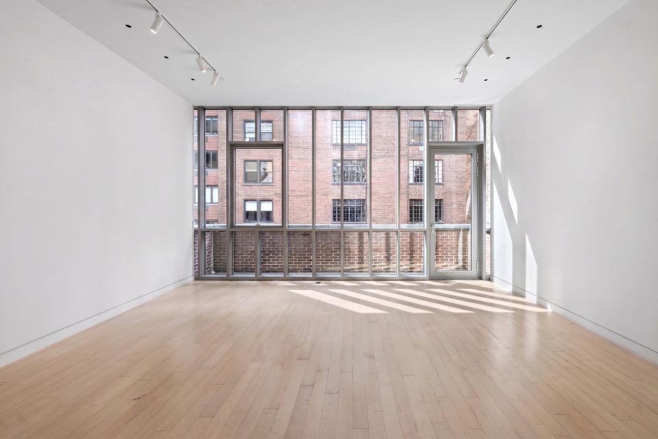 Empty living room before virtual staging